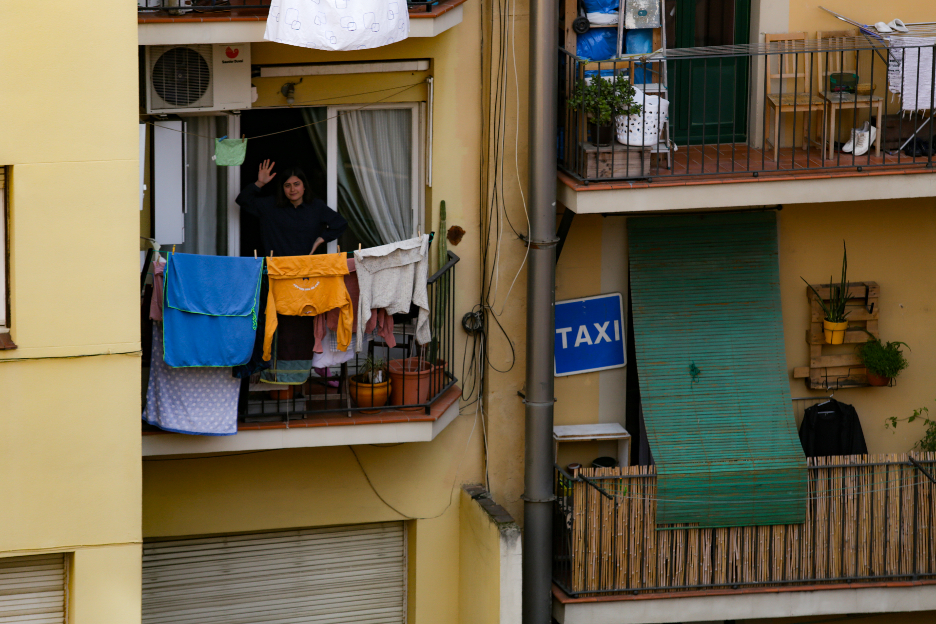 balcones en cuarentena